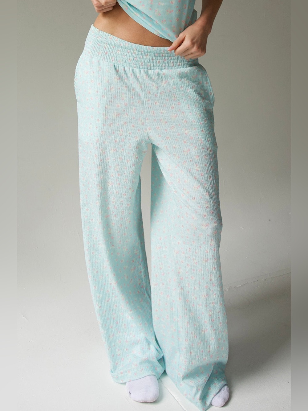 Happy Camp3r AQUA MIST RAYNA PANTS Size Medium